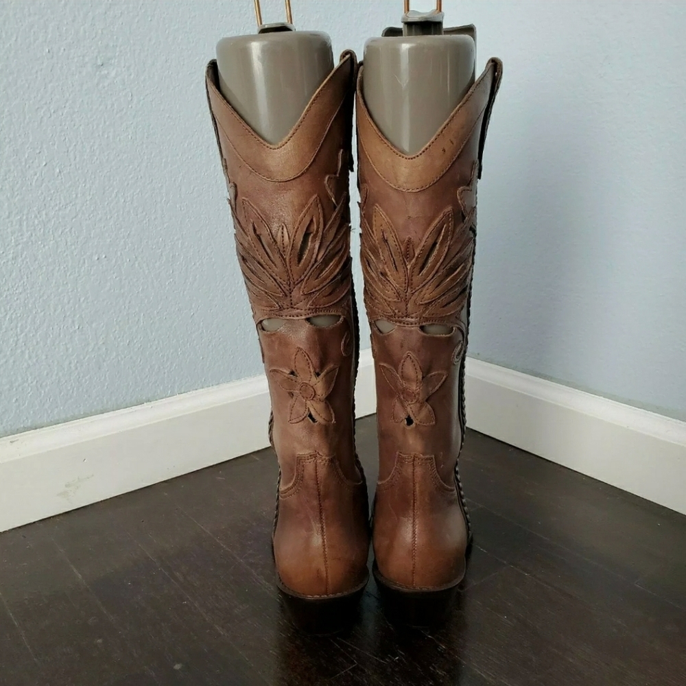 Matisse Cutout Leather Western Boots - Picture 5 of 7